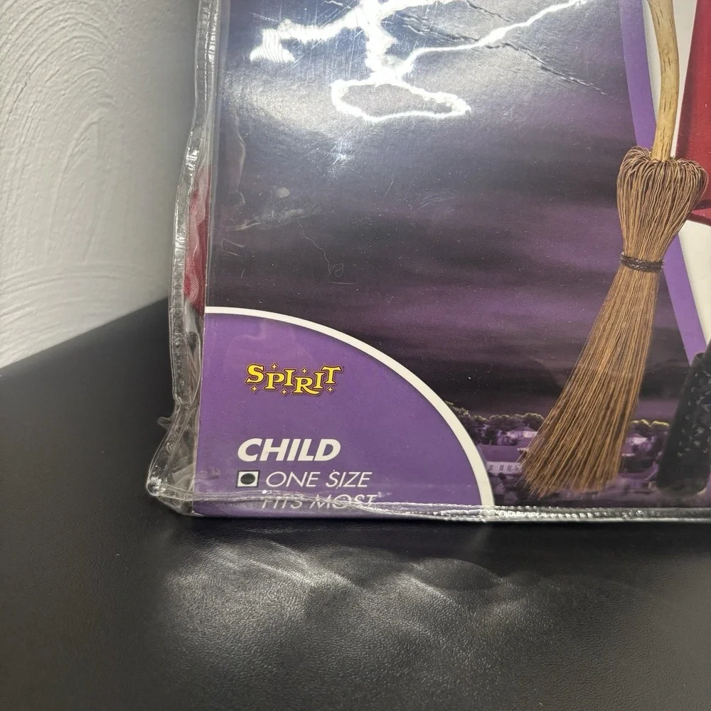 Hocus Pocus‎ Kids Mary Sanderson Costume With Cape Brand New One Size
